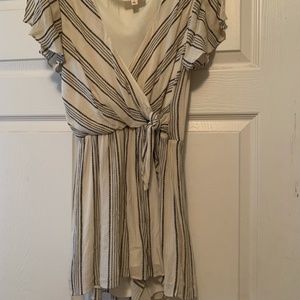 Everly Romper Striped black and white